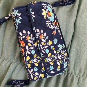 Vera Bradley clutch/ cross body wallet/ purse
